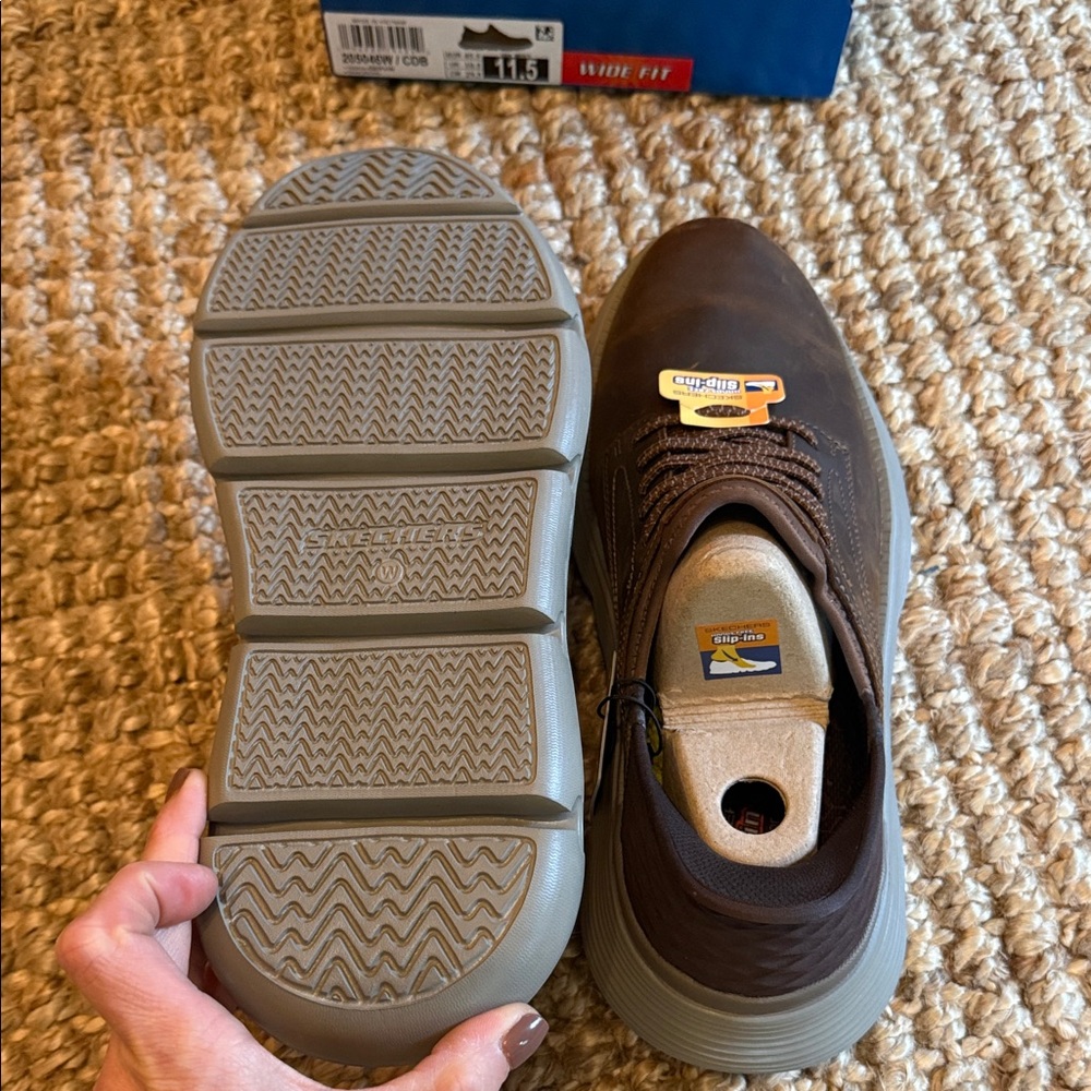 Skechers Men's Brown‎ Slip-On Sneakers - Picture 4 of 4